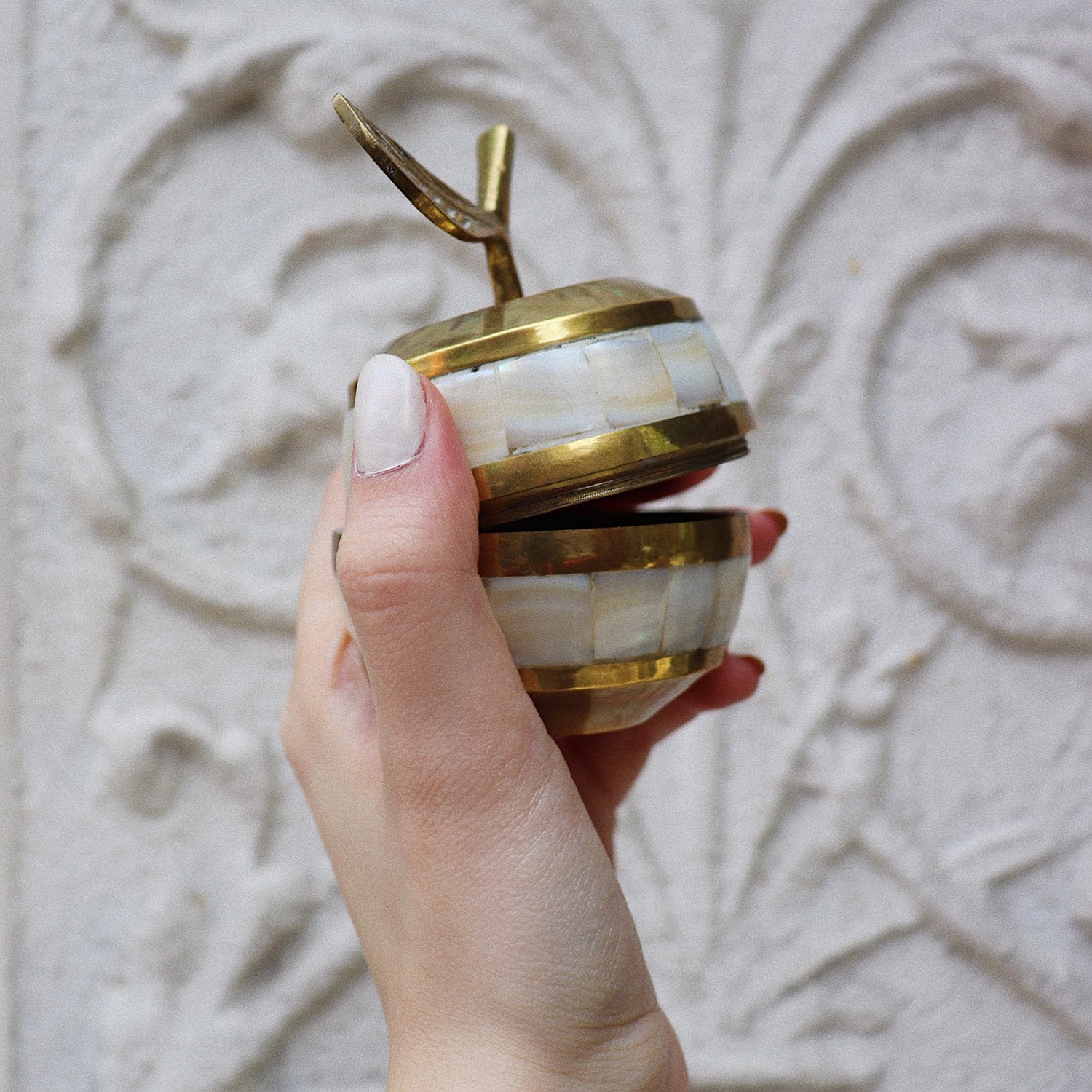 Mother of Pearl and Yellow Brass Apple Holder