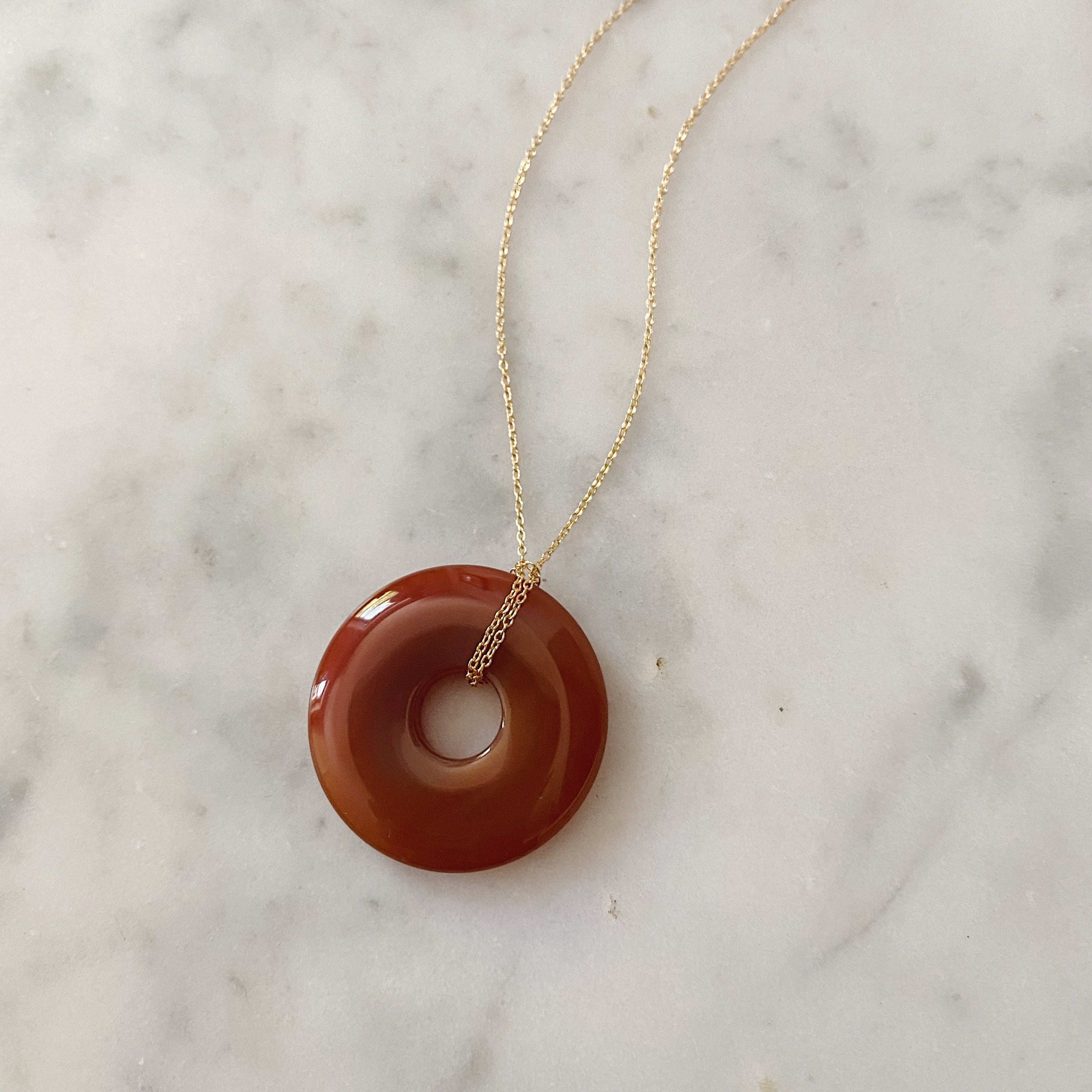 Beignet Necklace - Red Agate
